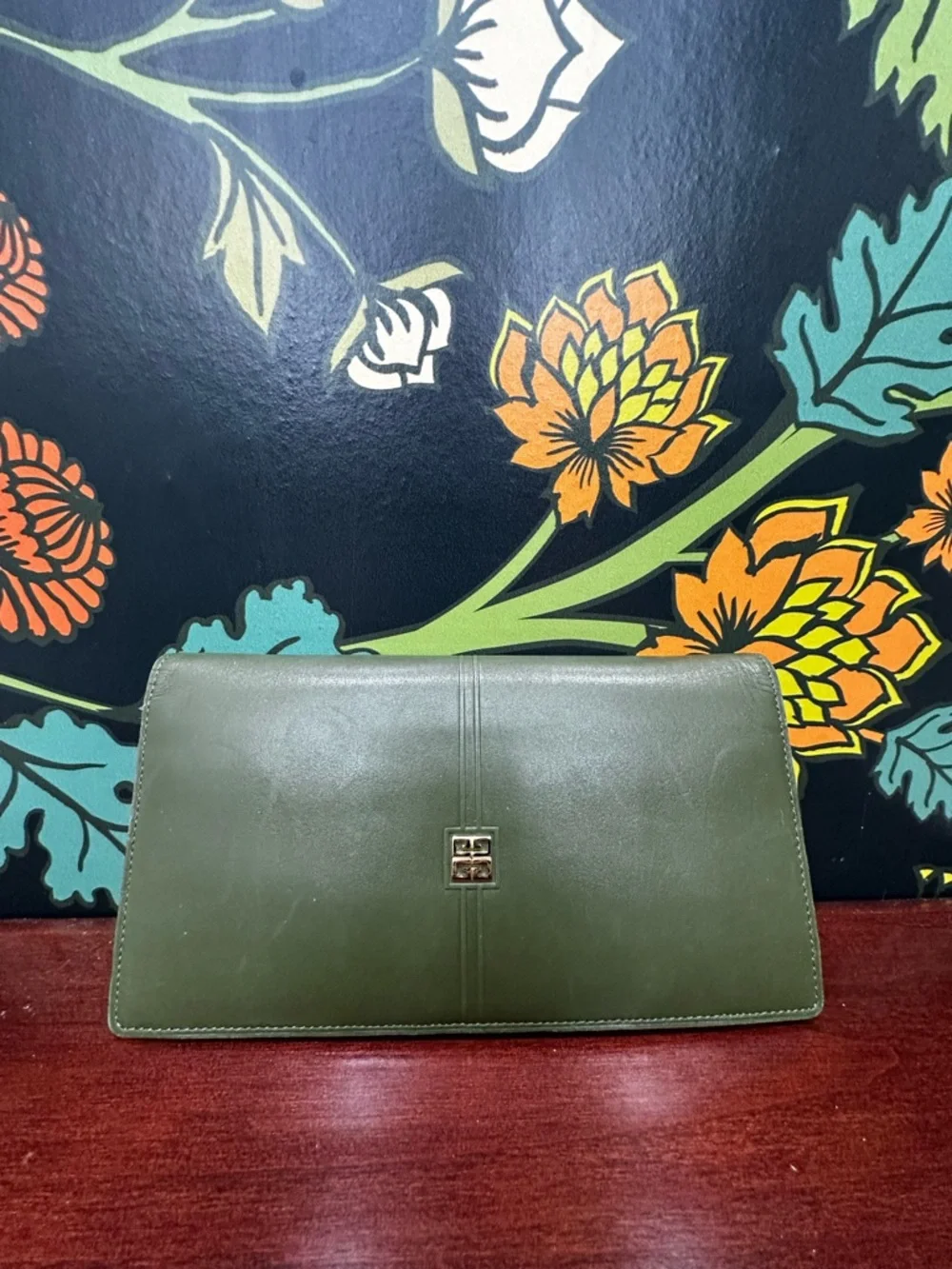 Vintage Givenchy Green Leather Kiss Lock Wallet Clutch Paris - Picture 4 of 13